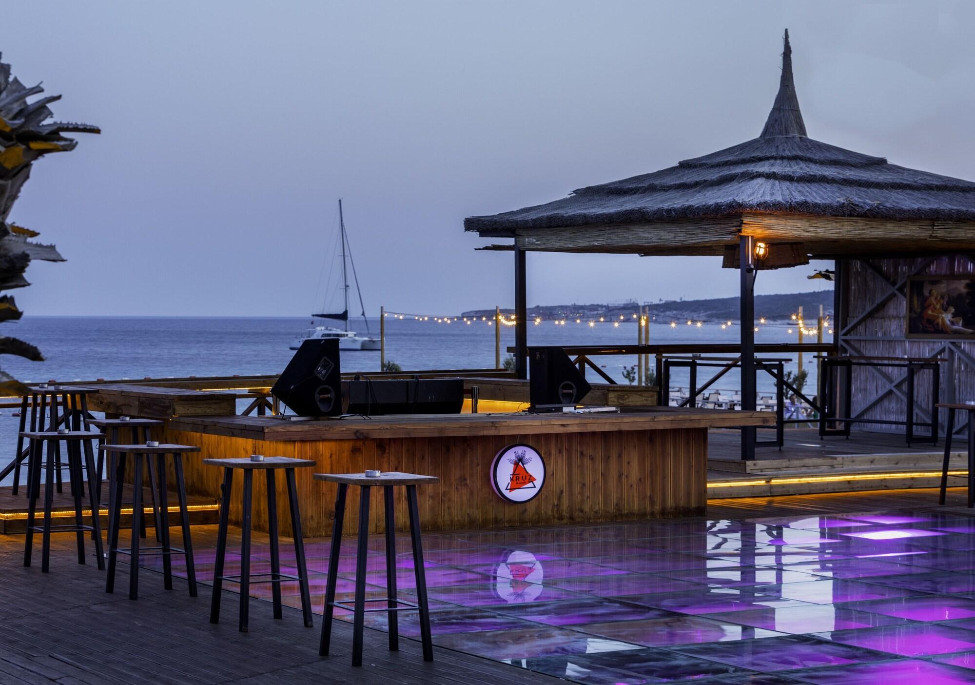 Kairaba Alacati Beach Resort Exterior photo