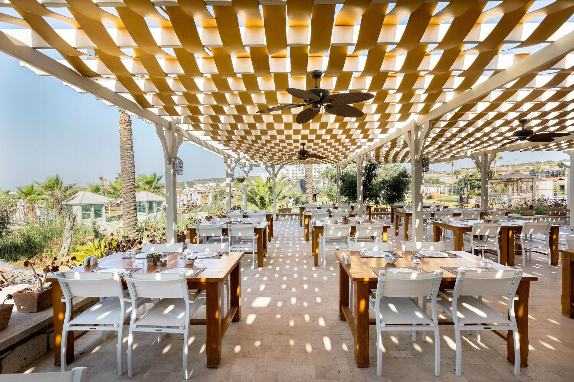 Kairaba Alacati Beach Resort Exterior photo
