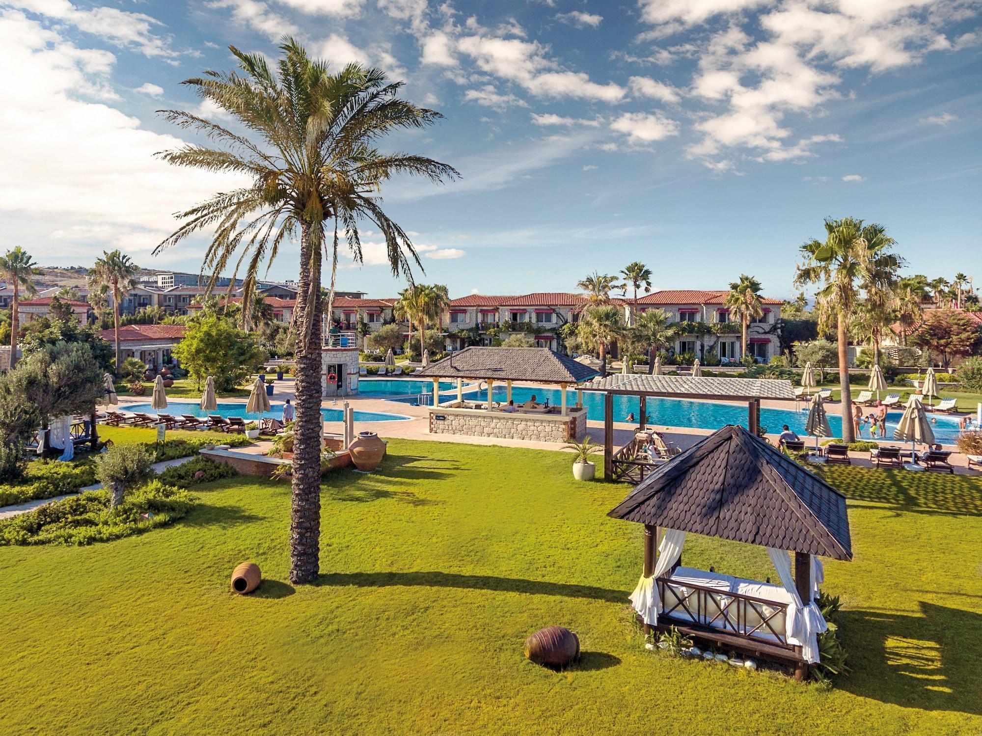 Kairaba Alacati Beach Resort Exterior photo
